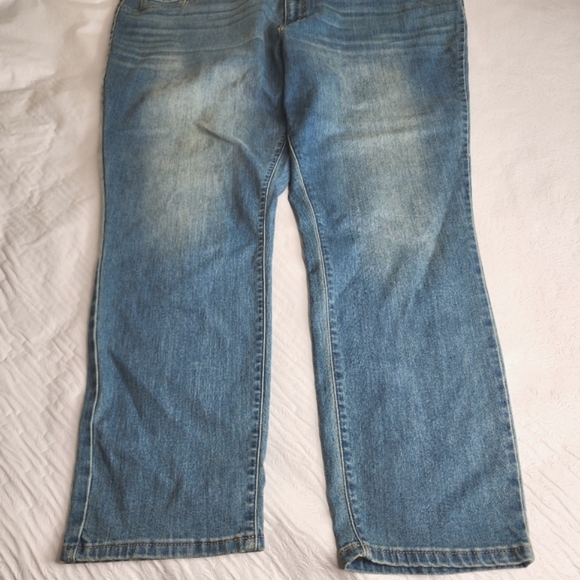 Universal Thread Blue Denim Jegging Light Wash Jeans Women's Plus Size 28 - Picture 8 of 11